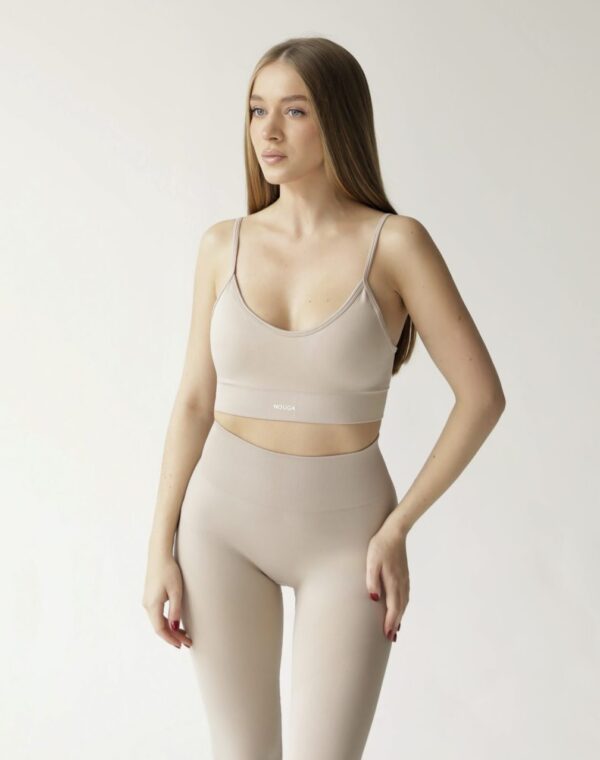 Contour Seamless Bandeau Sports Bra